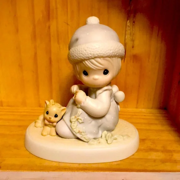 Precious Moments Meowie Christmas - Picture 1 of 5